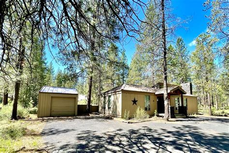 18039 diamond peak lane sunriver.